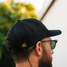 YFT - Premium Flexfit Trucker